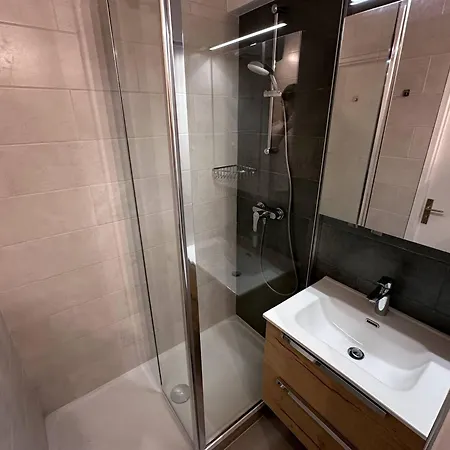 Apartment T2 Avec Piscine Et Vue Proche Plages - Fr-1-768-76 Les Issambres