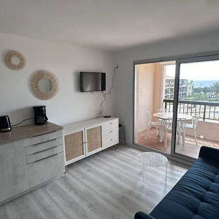 T2 Avec Piscine Et Vue Proche Plages - Fr-1-768-76 Apartment *